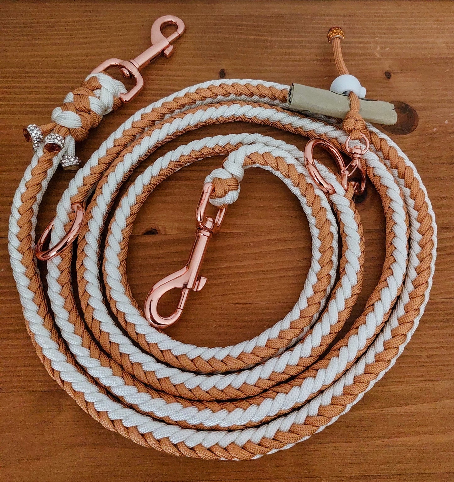 Handgefertigte Hundeleine + Zug-Halsband "Goldpfote"