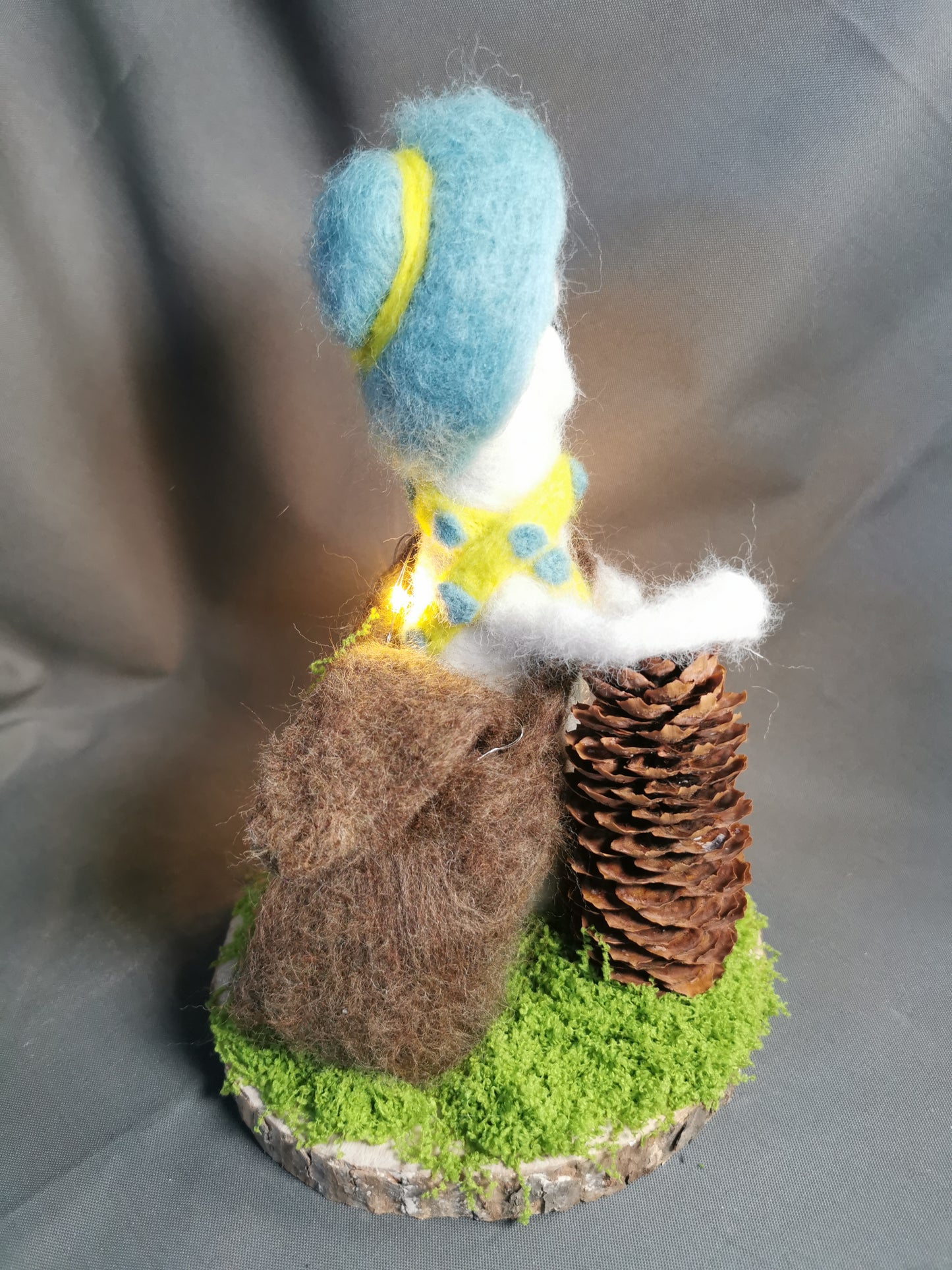 Lustiger Filz Schneemann mit Lichterkette