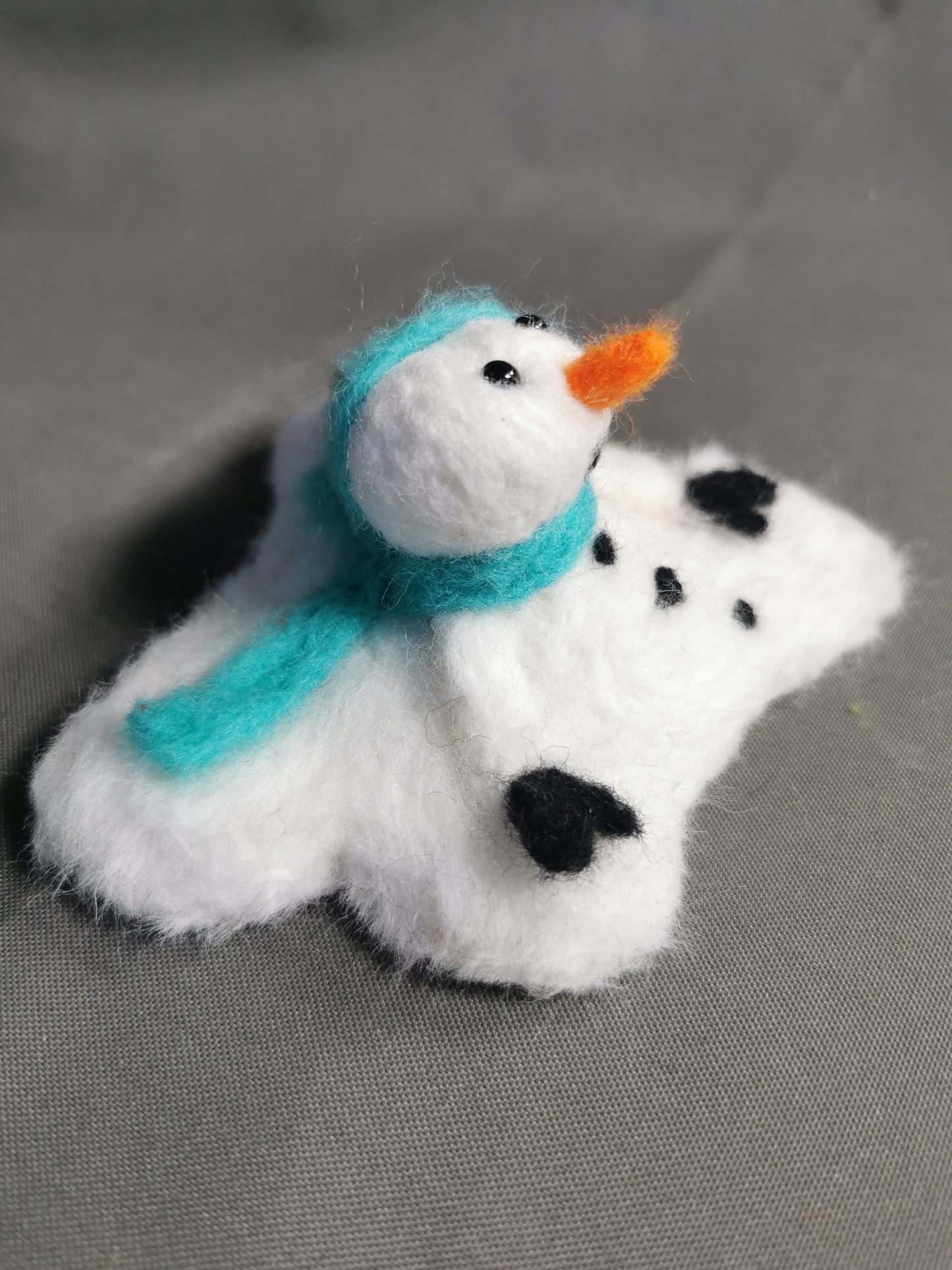 schmelzender Filz Schneemann
