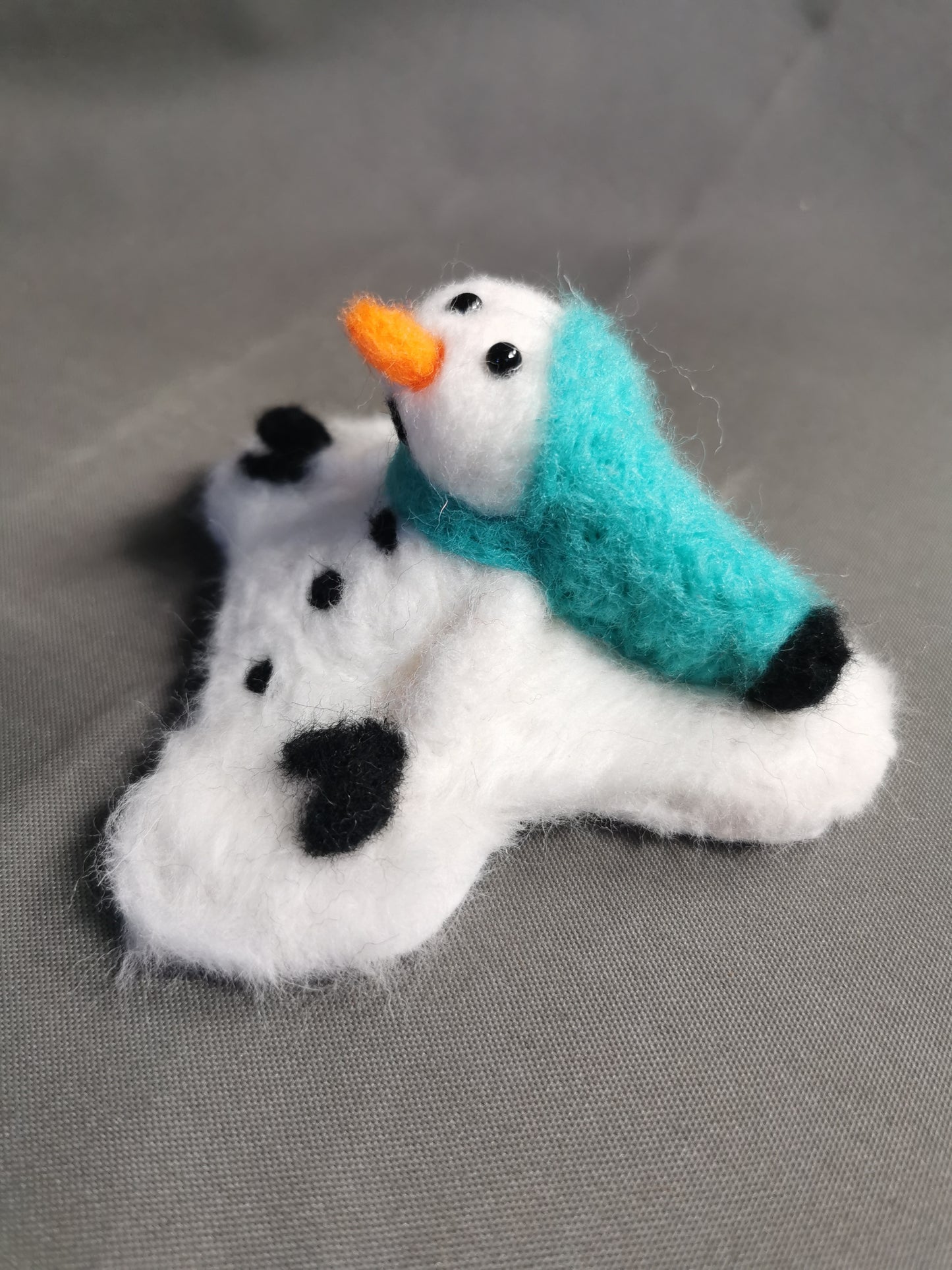 schmelzender Filz Schneemann