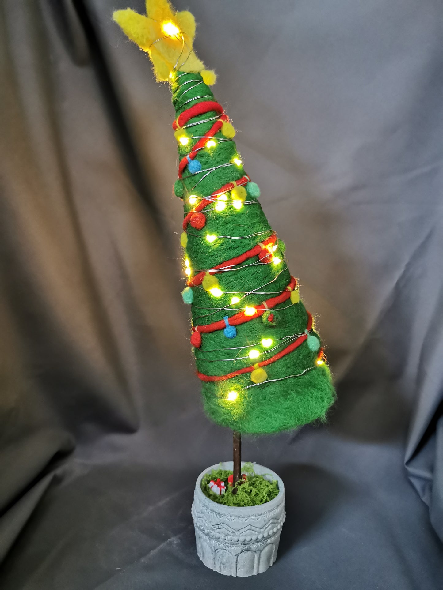 Weihnachtsbaum aus Filz