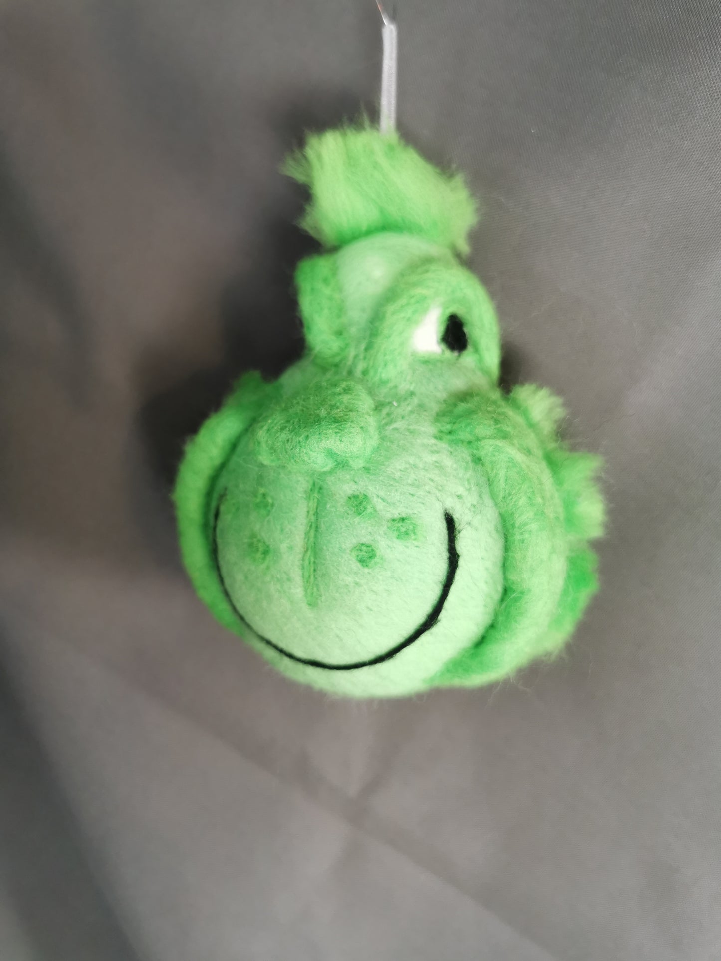 Grinch Weihnachtskugel (mittel)