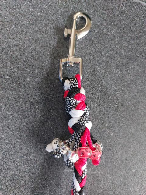 Handgefertigte Hundeleine "Black Ruby"