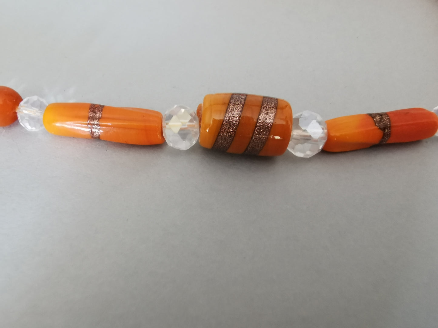 Set Perlenhäkelkette mit Armband und Ohrringen Modell 112