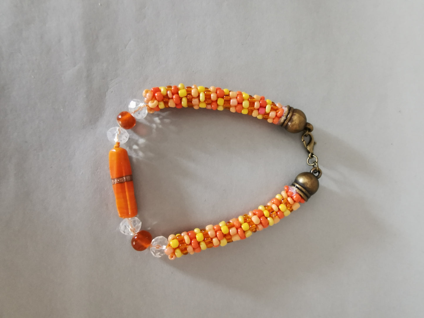 Set Perlenhäkelkette mit Armband und Ohrringen Modell 112