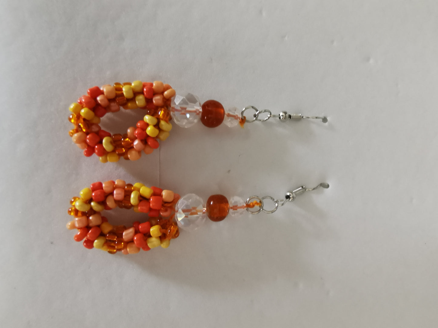 Set Perlenhäkelkette mit Armband und Ohrringen Modell 112