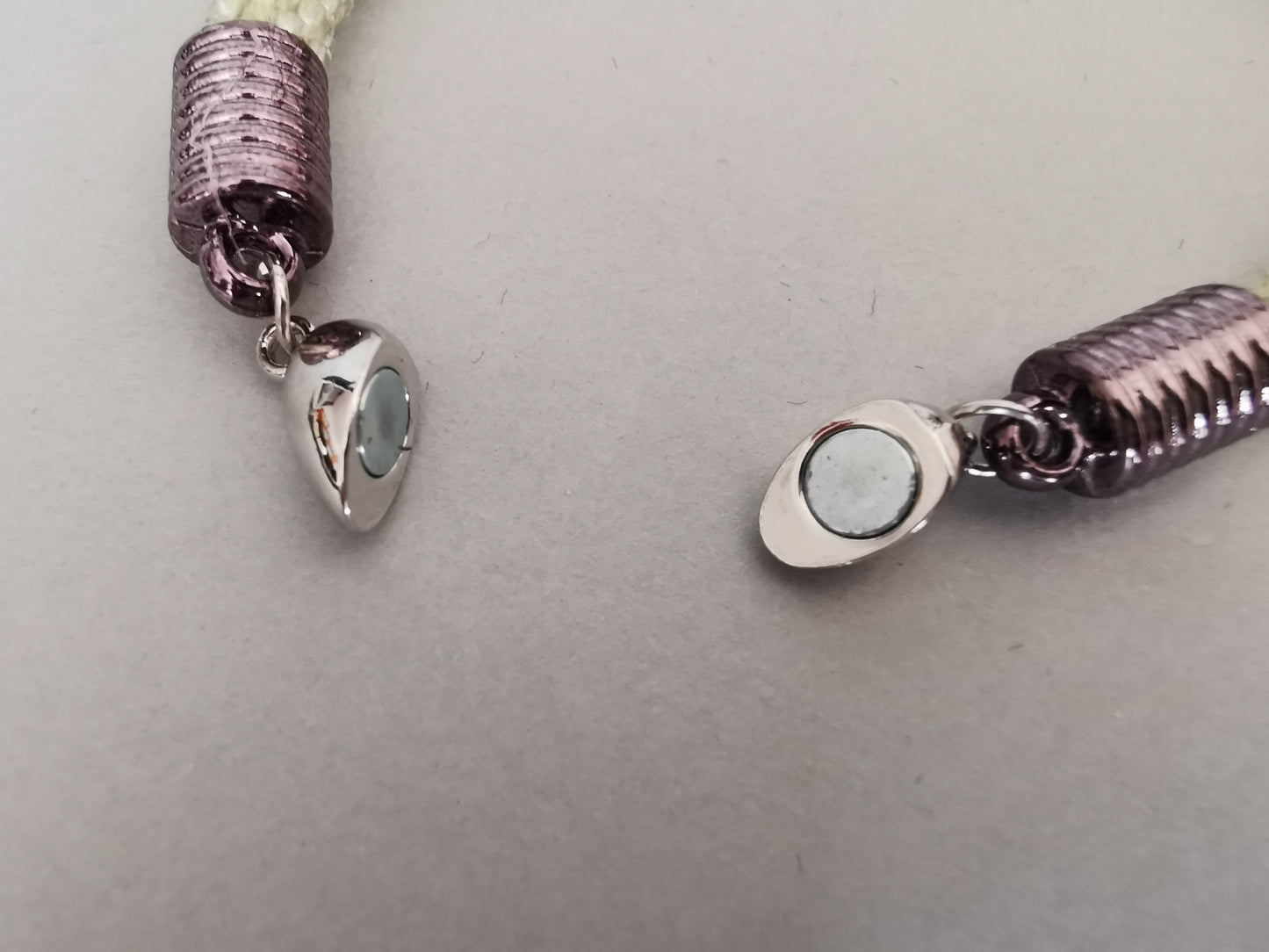 Perlenhäkelarmband Modell 126