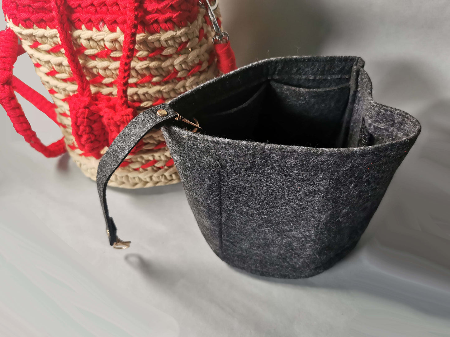 Handtasche Beutel mit Zusatzfilztasche