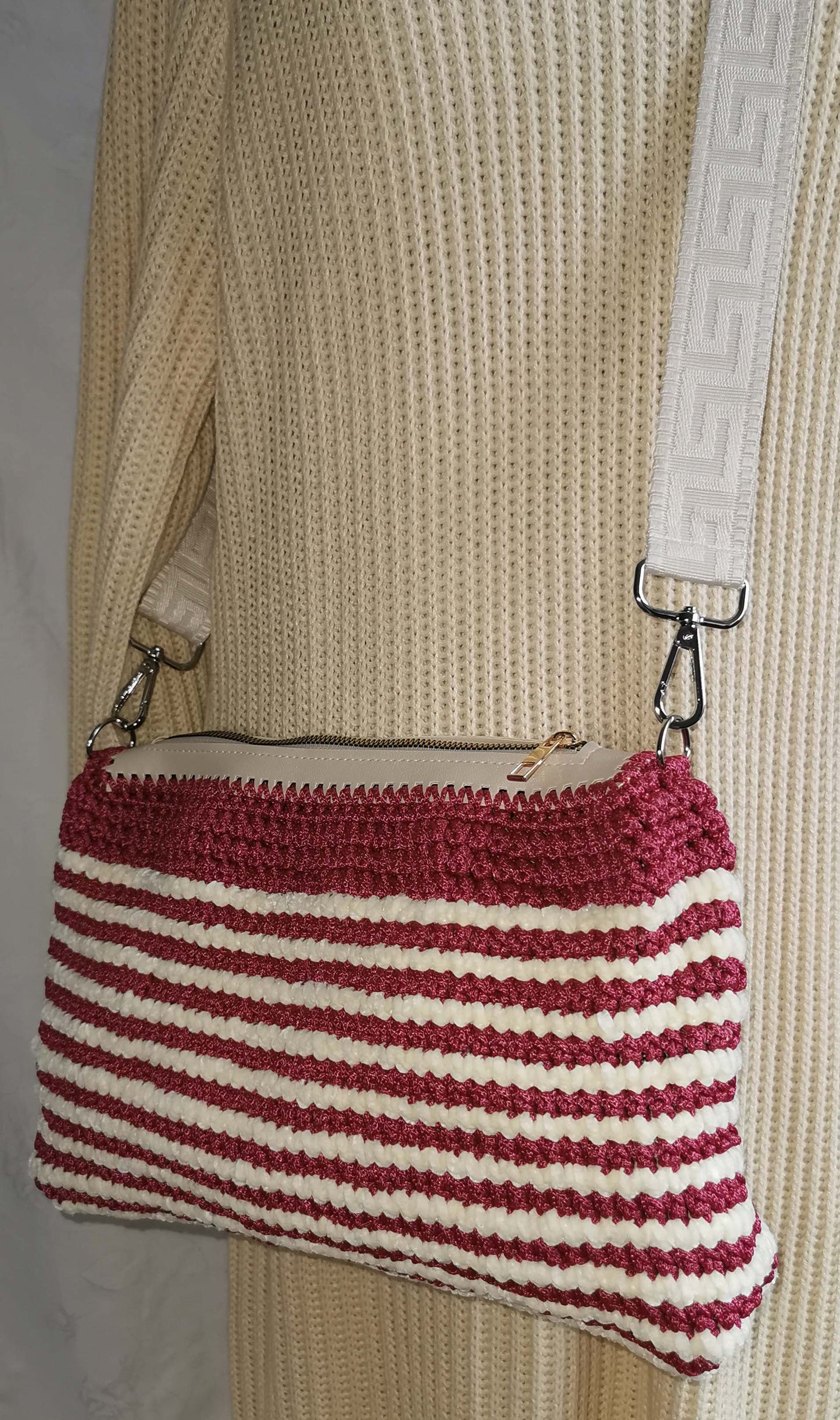 Handtasche Chenille gestreift