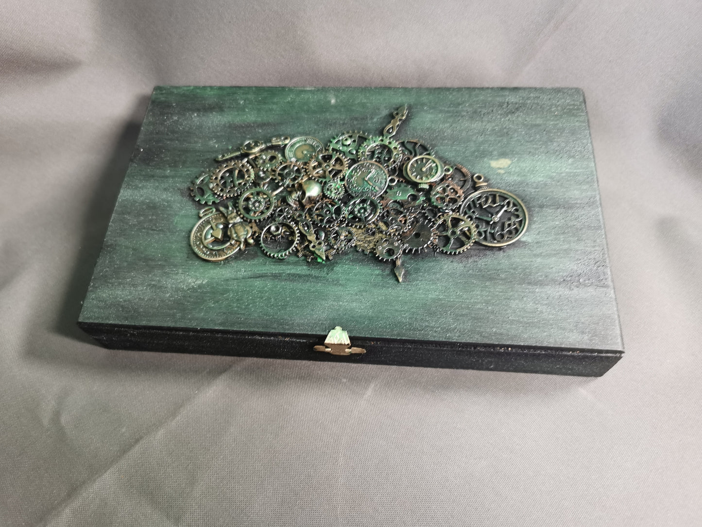 Holzschachtel - Steampunk mit Verschluss