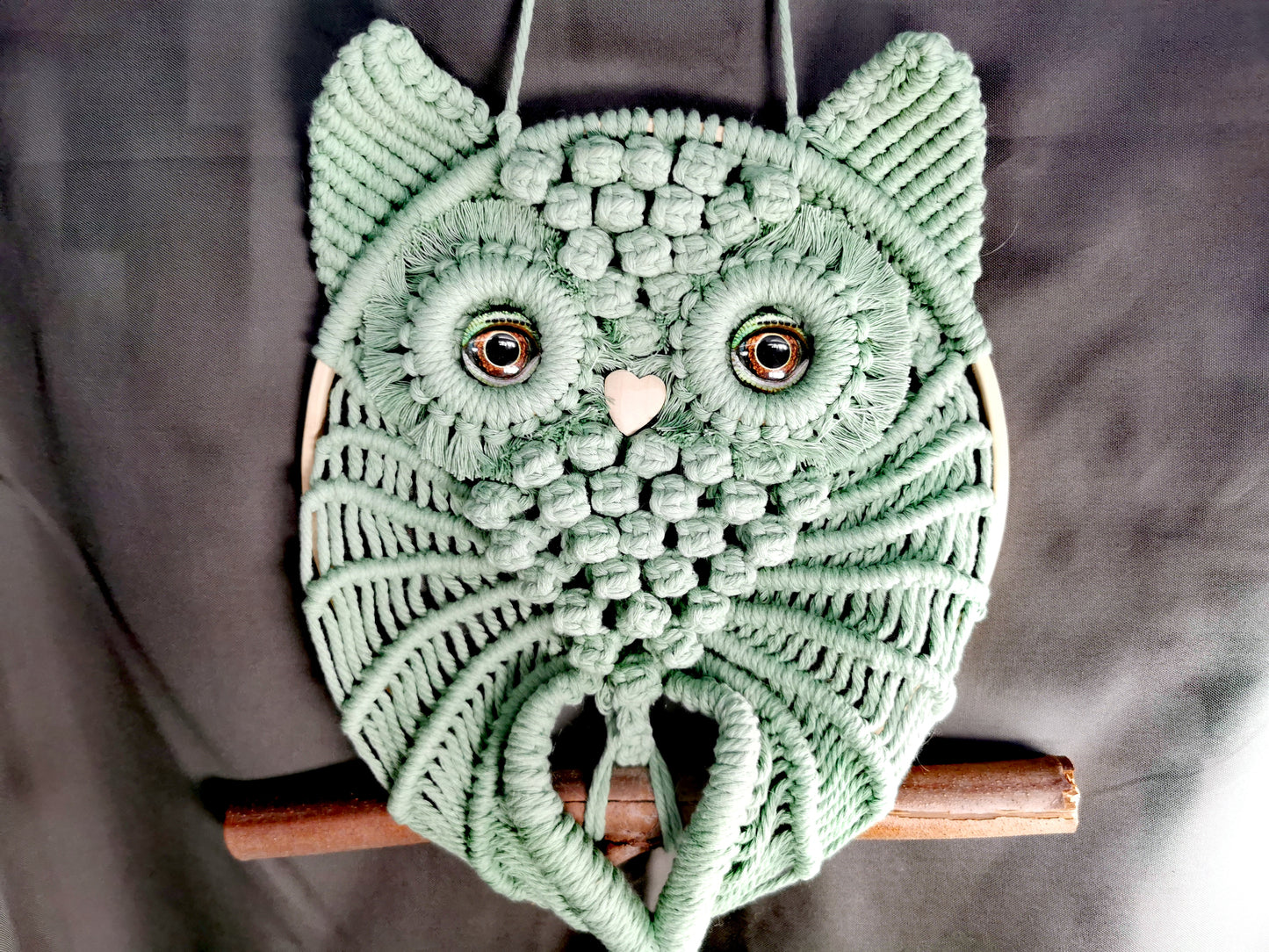 Wandschmuck Makramee grüne Eule