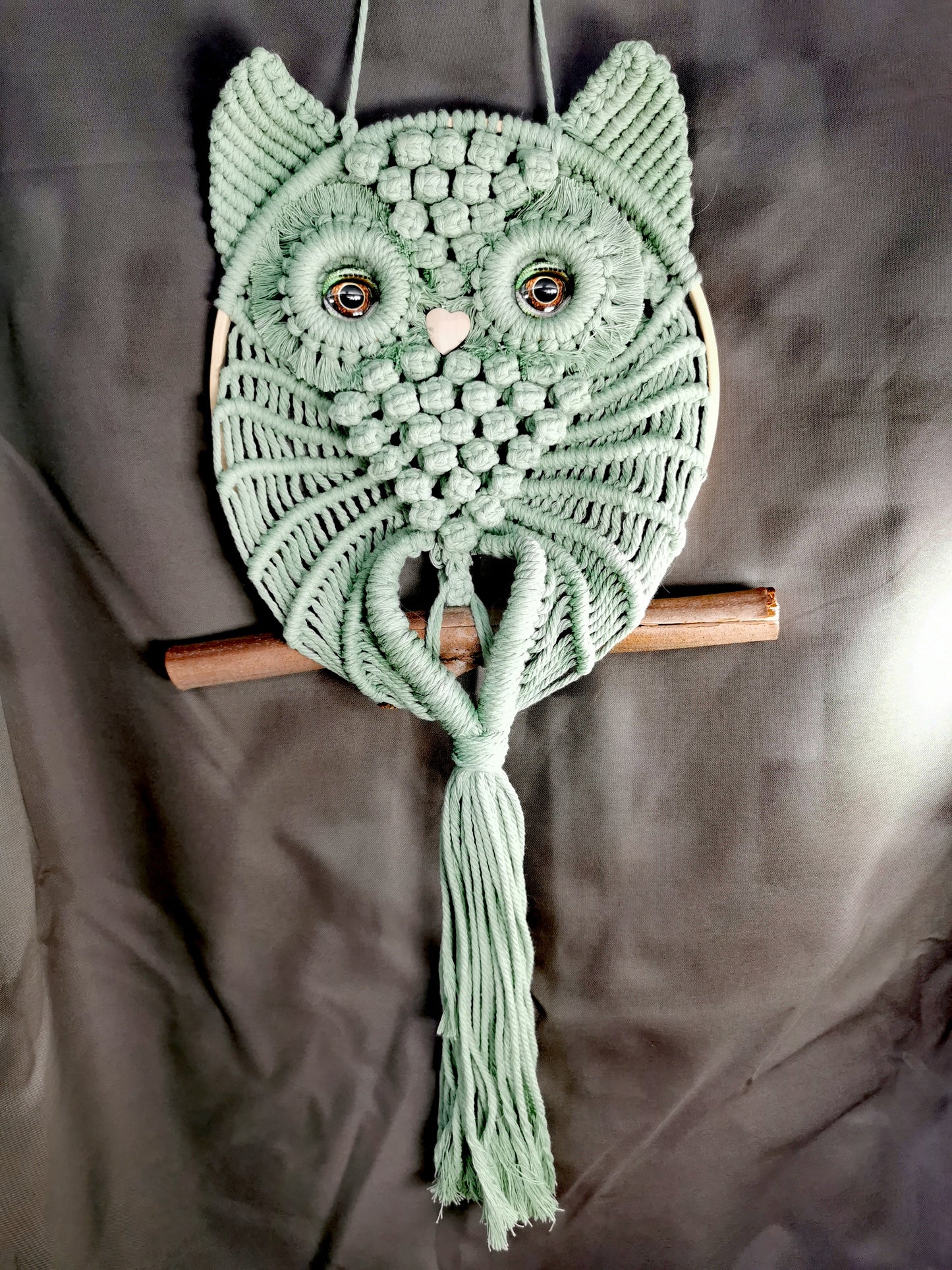 Wandschmuck Makramee grüne Eule