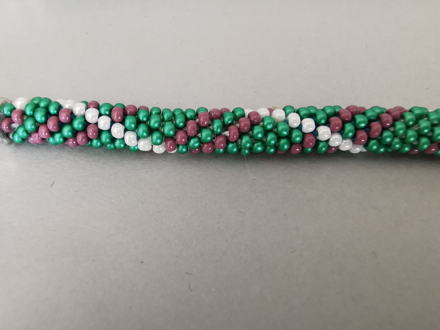 Perlenhäkelkette Modell 70