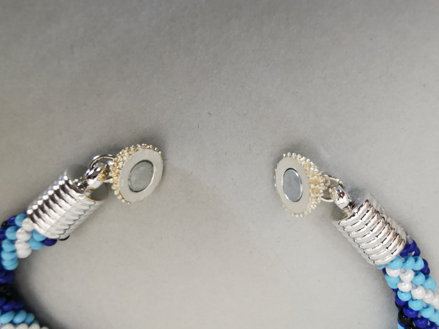 Perlenhäkelkette Modell 81