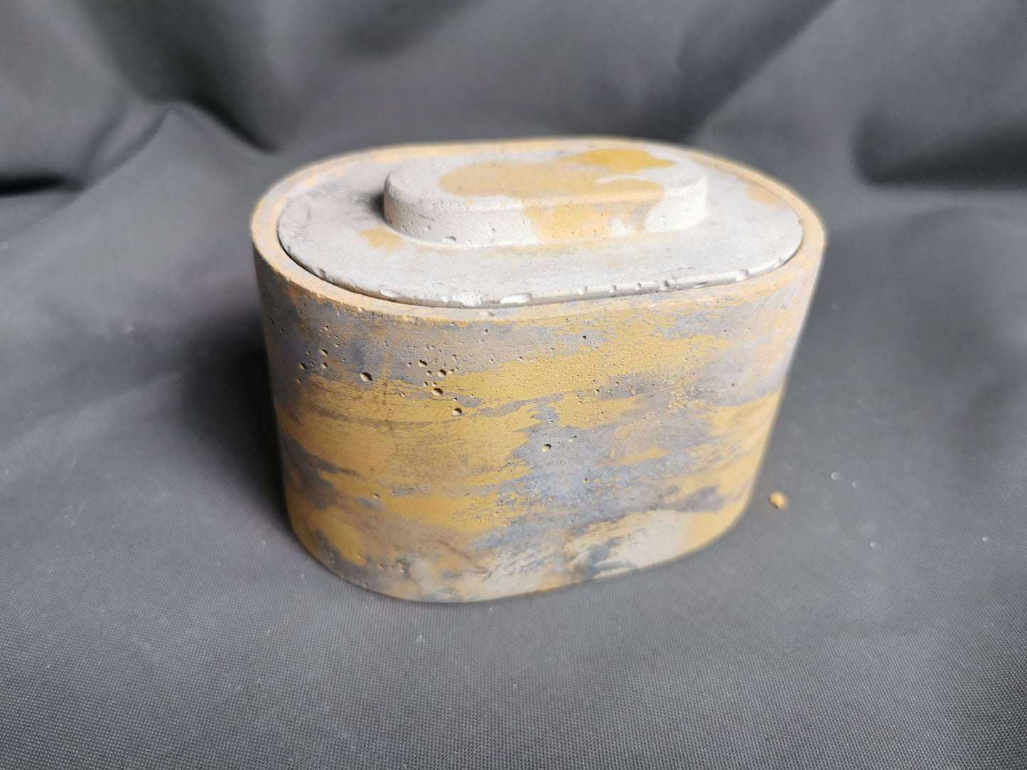 Elipse Betondose mit Deckel