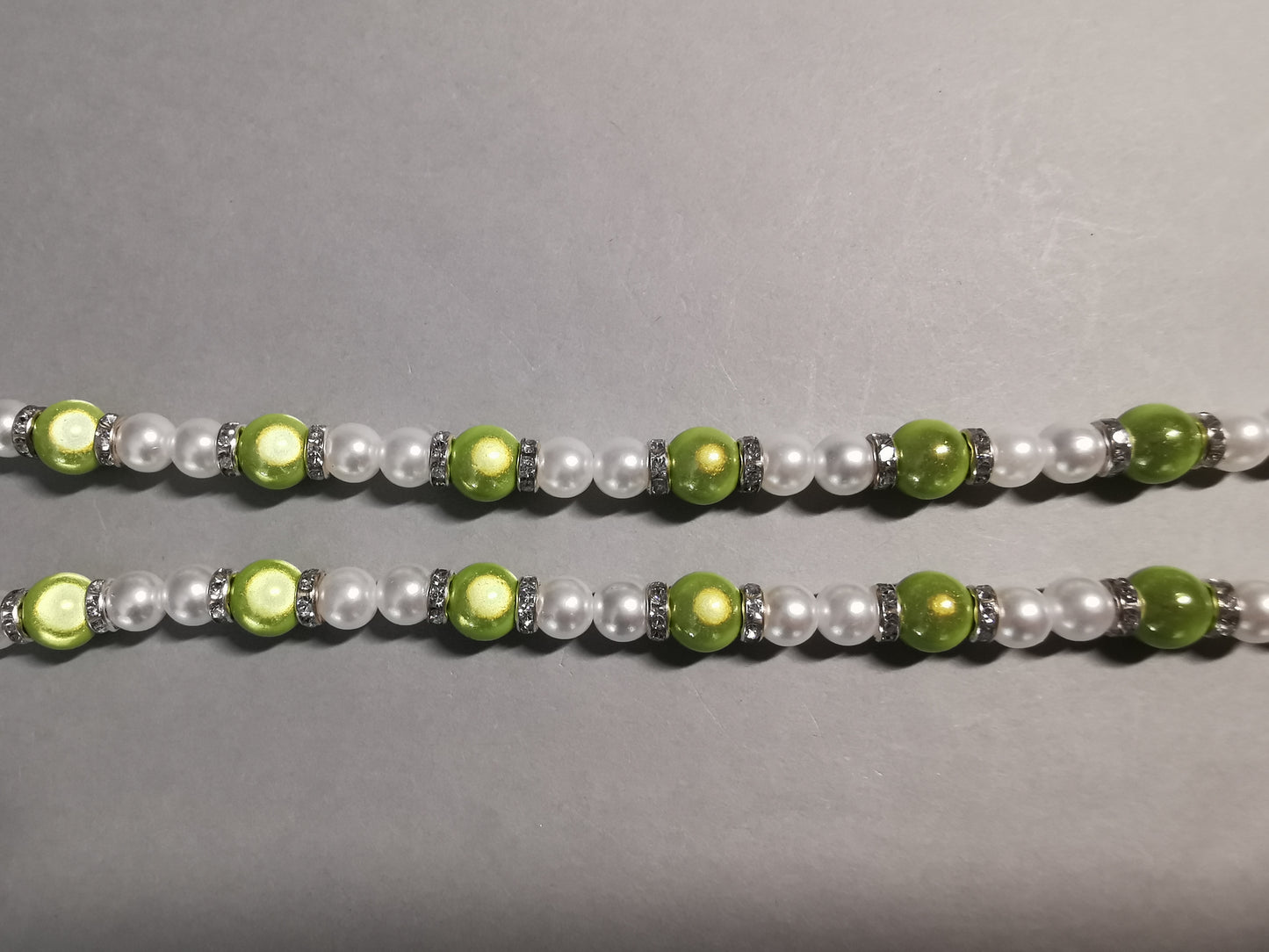 Handyperlenkette Magic green
