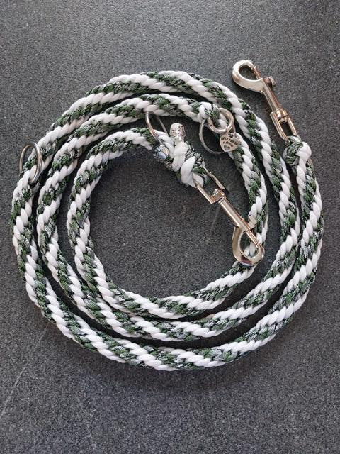 Handgefertigte Hundeleine "Green Snow"