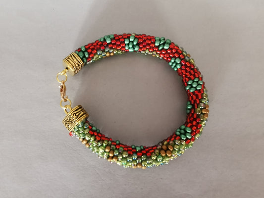 Perlenhäkelarmband Modell 135