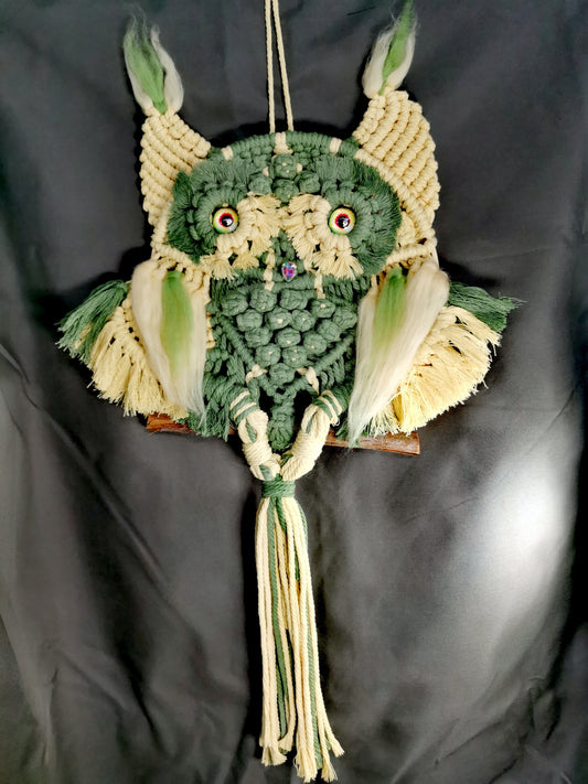 Wandschmuck Makramee grün/gelbe Eule